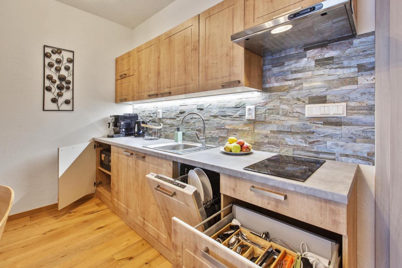 Zazi Apartment